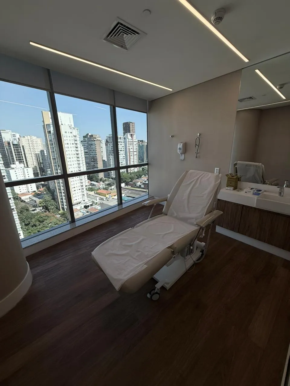Recepção moderna da clínica
